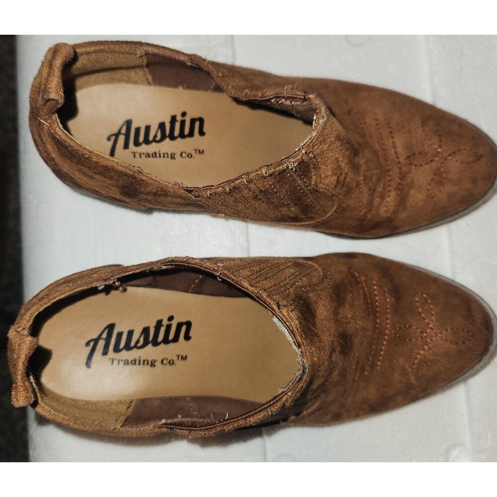 Austin Trading Co. booties